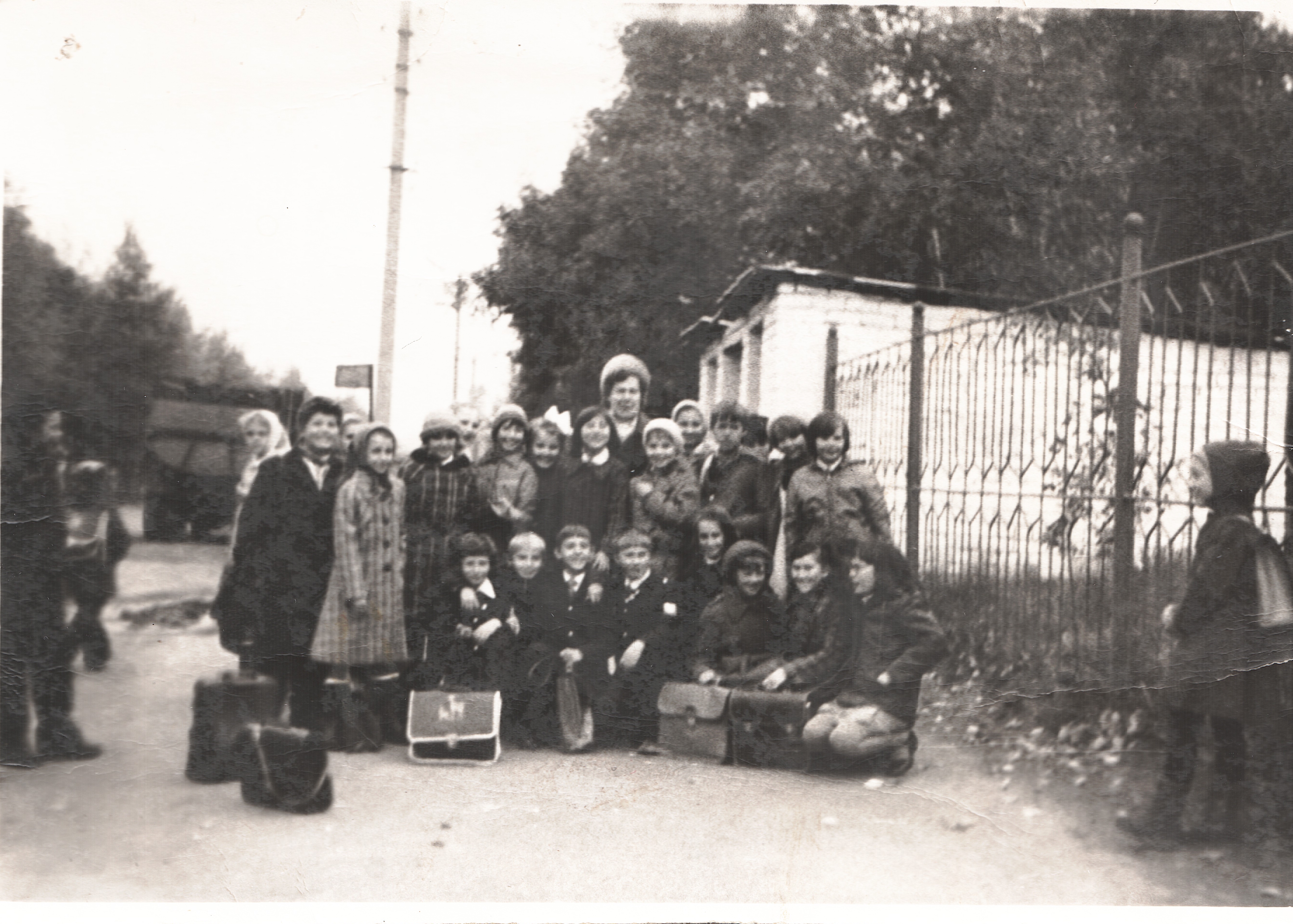 около школы №240